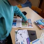 W Świetlicy wiosna buchnęła majem 05.jpg