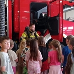 Wyjście klasy 1b do sali edukacyjnej Ognik 15.jpg