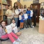 Konkurs fotograficzny biblioteki szkolnej -Uczeń na obrazie 01.jpg
