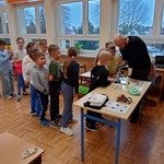 W klasie 1a gościliśmy Pana Grzegorza z Inspekcji Sanitarnej 02.jpg