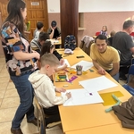 Warsztaty plastyczne z rodzicami w klasie 0b 14.jpg