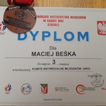 Podwójny sukces Macieja Beśki w zawodach karate 03.jpg