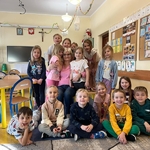 Babcie czytają – magiczne chwile w klasach 0a i 0b 04.jpg