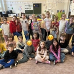 Babcie czytają – magiczne chwile w klasach 0a i 0b 05.jpg