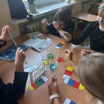 Tęcza w probówce – kolorowa chemia w klasach siódmych 03.jpg