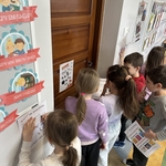 Klasa 1c na tropie zagadek 16.jpg
