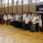 Zakończenie roku szkolnego klas V–VII w SP 28 w Białymstoku 01.jpg