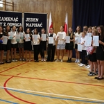Zakończenie roku szkolnego klas V–VII w SP 28 w Białymstoku 06.jpg