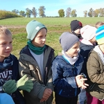 Wyprawa w czasie – klasy 1B_ 2A_ 2B i 2C w Mamuciej Dolinie 06.jpg