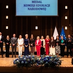 Święto Edukacji Narodowej – nagrody dla nauczycieli SP 28 02.jpg