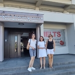 Nasi nauczyciele na kursie języka angielskiego 02.jpg