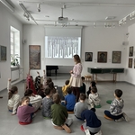 Klasa 3b w Galerii Ślendzińskich - 03.jpg