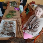 Szkoła z patyków i liści 05.jpg