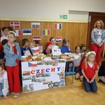Święto kultur i smaków czyli Dzień Unii Europejskiej w naszej szkole - 02.jpg