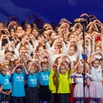 Chóry SP 28 na scenie Opery i Filharmonii Podlaskiej - 08.jpg