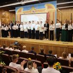Uroczyste zakończenie roku szkolnego_ Klasy 8 żegnają szkołę podstawową - 09.jpg