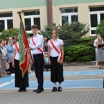 Uroczyste rozpoczęcie roku szkolnego i ślubowanie klas pierwszych! - 08.jpg