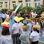 Uroczyste rozpoczęcie roku szkolnego i ślubowanie klas pierwszych! - 13.jpg