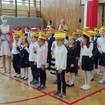 ślubowanie-klas-pierwszych03.jpg