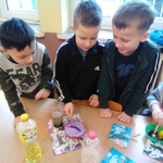 Doświadczalny wtorek w świetlicy 07.jpg