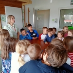Uczniowie uczestniczyli w zajęciach Dzieciaki sadzeniaki 10.jpg