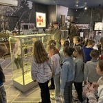 uczniowie I b spędzili w Muzeum Wojska 10.jpg