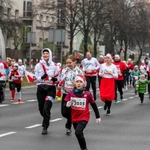Uczniowie w akcji Biegnę dla Niepodległej 06.jpg