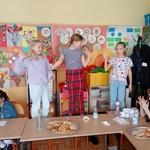Zabawa andrzejkowa klasy 3a 12.jpg