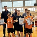 Zwycięstwo w piłkarskim turnieju Mikołajkowym 02.jpg