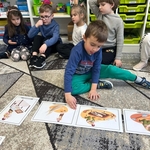 Grupa 0a poznała tajemniczy świat dinozaurów 11.jpg